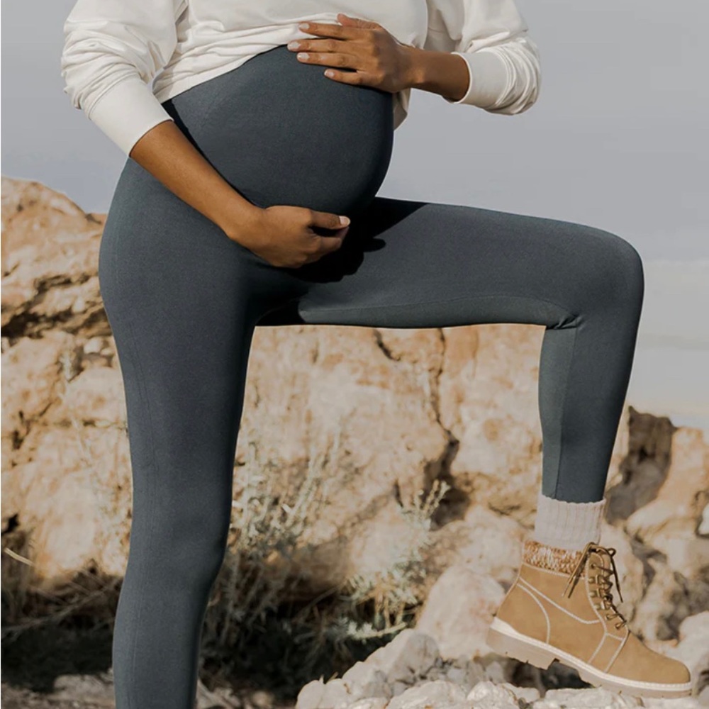Blanqi maternity leggings Large